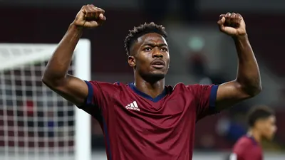 Aston Villa, 18 yaşındaki İbrahim Mbaye'yi Paris Saint-Germain'den ve 24 yaşındaki Taylor Harwood-Bellis'i...