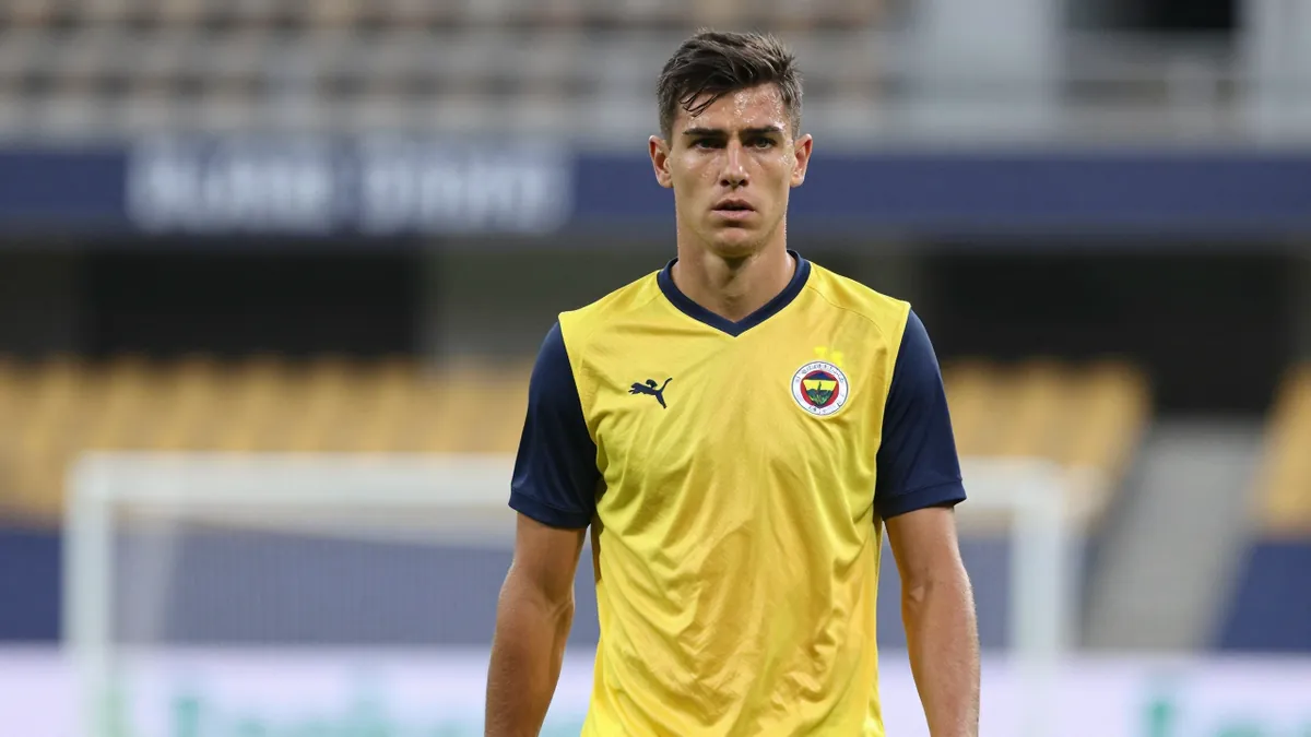 Fenerbahçe'de Rodrigo Becao Transfer Çağrıları!