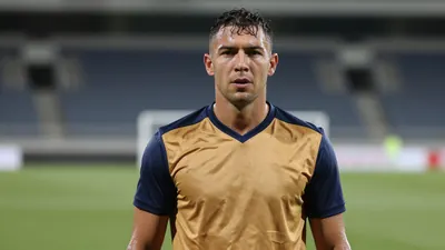 Fenerbahçe Yönetim Kurulu Üyesi Cihan Kamer, Fenerbahçe'nin UEFA Şampiyonlar Ligi maçında sahasından çıkan oyuncu Jayden...