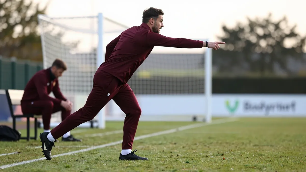 Aston Villa'nın teknik direktörü Unai Emery, Şampiyonlar Ligi öncesi Fenerbahçe SK'nın büyük bir kulüp olduğunu, çok...