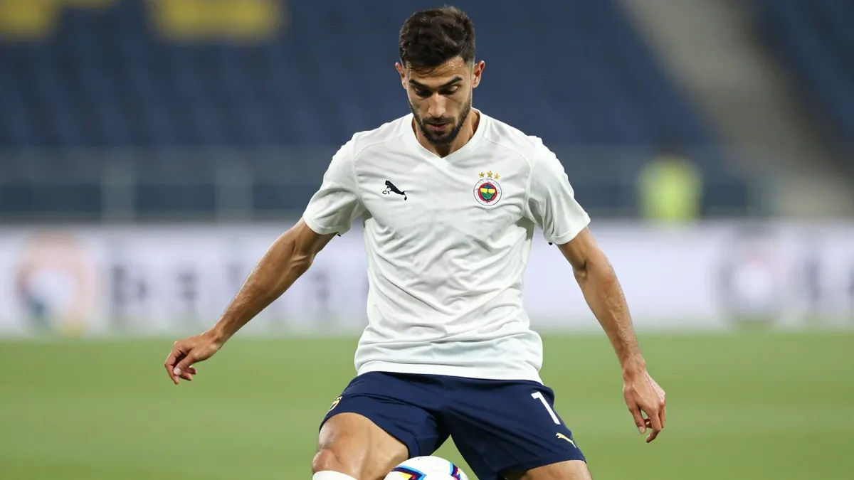 Fenerbahçe SK'de Büyük Ayrılık: Jayden Oosterwolde Transfer Ediliyor!
