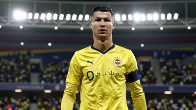 Fenerbahçe SK face Olympique Lyon away in the UEFA Champions League play-off second leg, aiming to end a 17-year group...