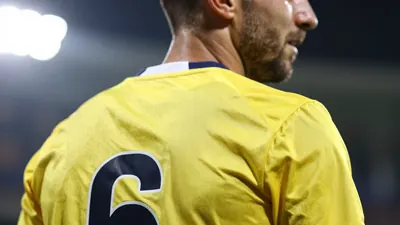 Fenerbahçe'nin Trendyol Süper Lig'de 2. haftasında TÜMOSAN Konyaspor'u 4-2'lik skorla mağlup etmesi, Nathan Ake'nin...