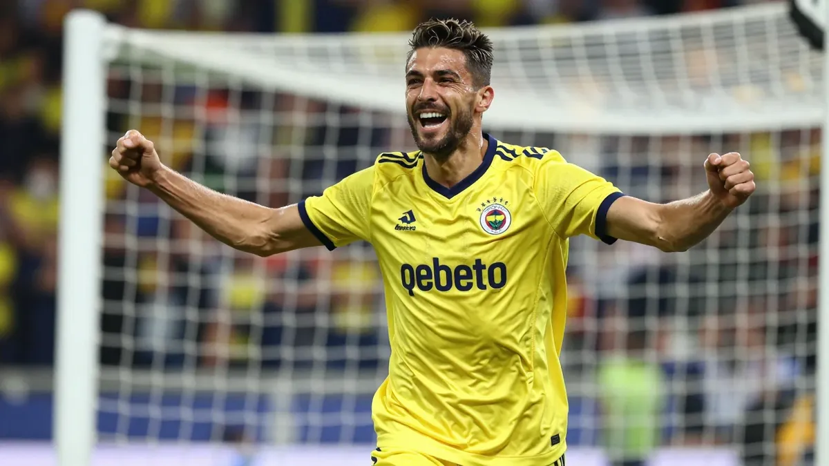 Fenerbahçe SK, Olimpik Lyon'u 2-1 yenerek UEFA Şampiyonlar Ligi'ne katılmaya hak kazandı ve Galatasaray'ın 121 Avrupa...