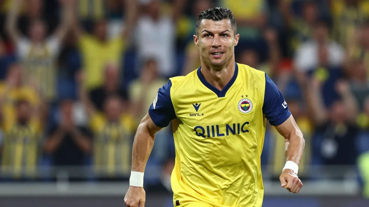 Fenerbahçe SK Şampiyonlar Ligi Play-Off Turu'nda Lyon'a Beraberlikle Devam Etti