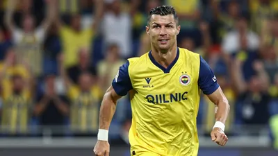 Fenerbahçe SK, Şampiyonlar Ligi Play-Off Turu'nda Olympique Lyon'a 1-1 berabere kaldı