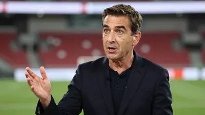 Ahmet Çakar, Beşiktaş'ın Kadıköy'deki 2-1 galibiyetini 'helal bir galibiyet' olarak nitelendirirken, Fenerbahçe'nin...