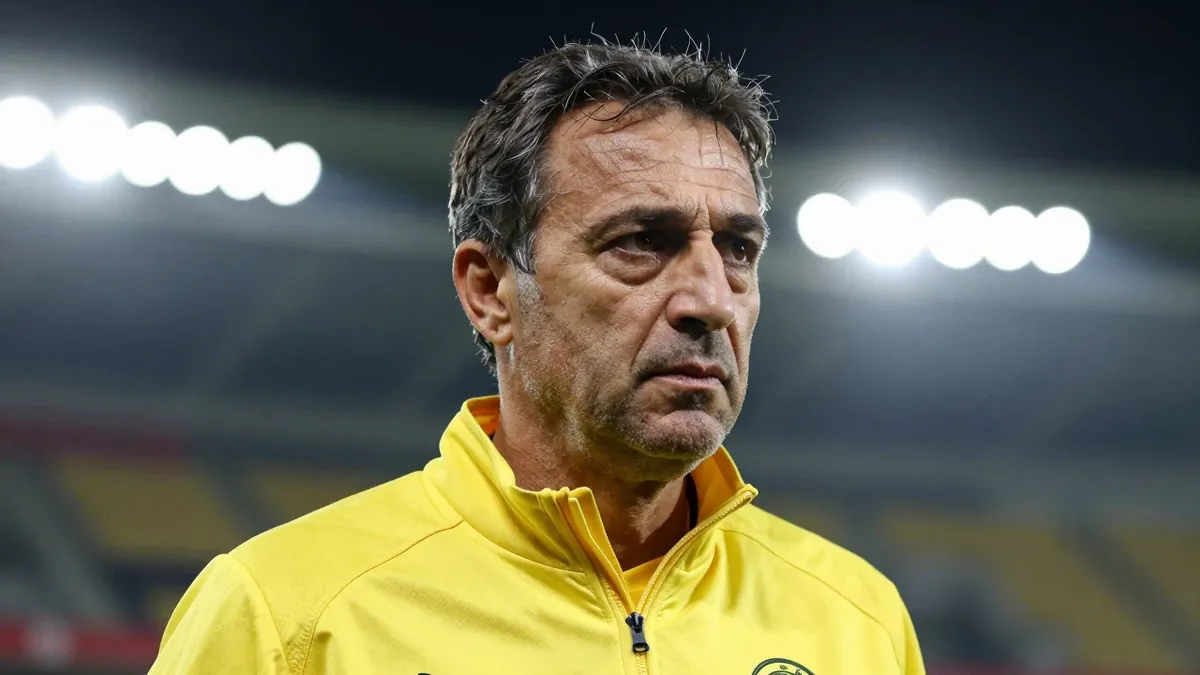 Fenerbahçe SK'de teknik direktör İsmail Kartal'ın geleceği, sezonun ilk haftalarındaki performans ve önümüzeki kritik...