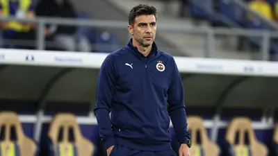 Fenerbahçe SK, Beşiktaş'ı konuk edecek İstanbul derbisi için tüm biletler satıldı ve Ismail Kartal'ın 5